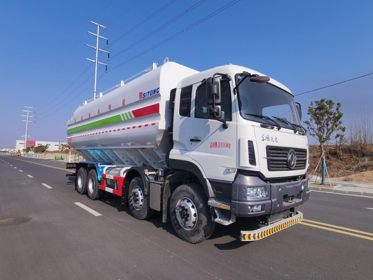 东风天龙LNG四轴44立方散装饲料车 绿色运输新选择